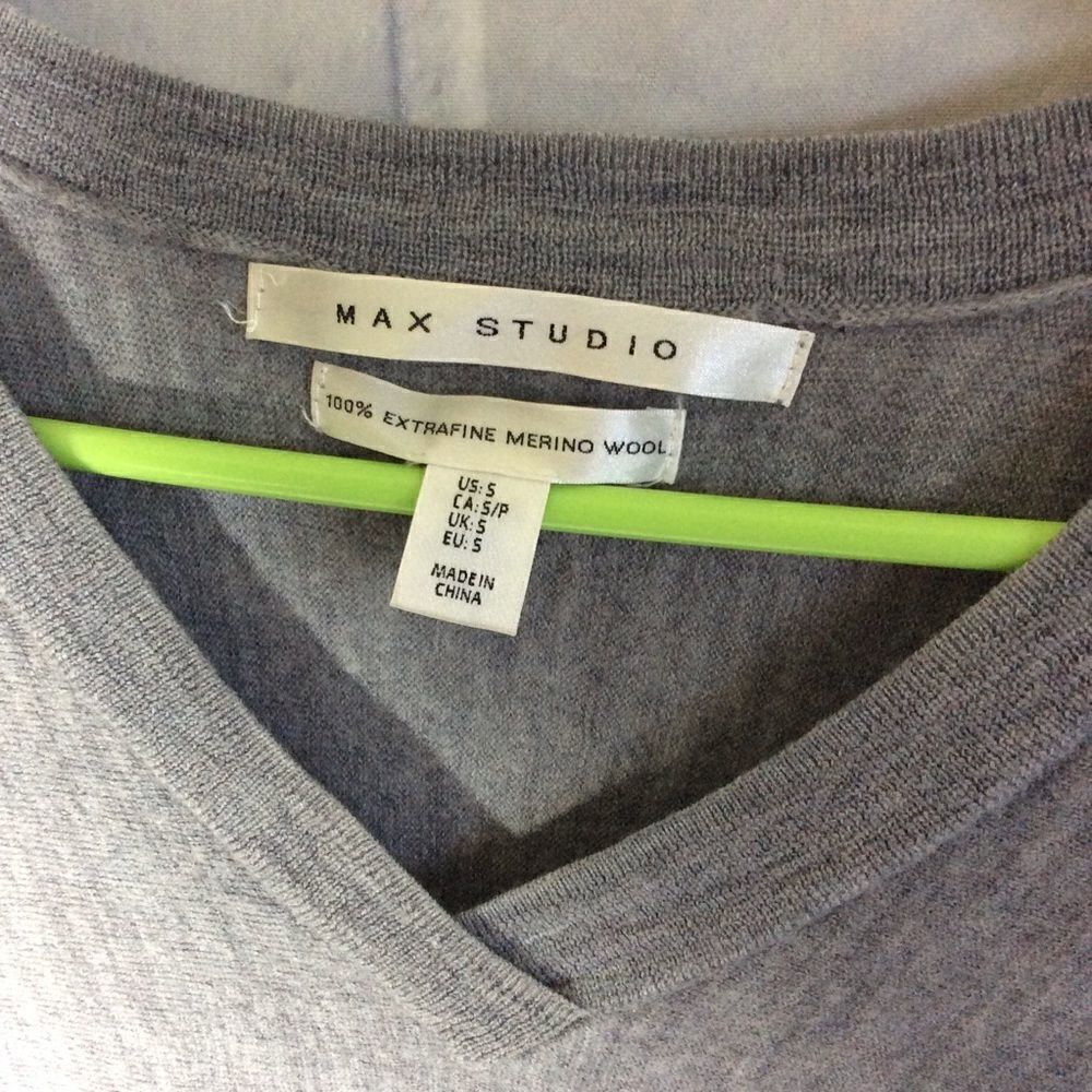Max Studio Small Sweater Extra fine Merino Wool - Picture 2 of 4